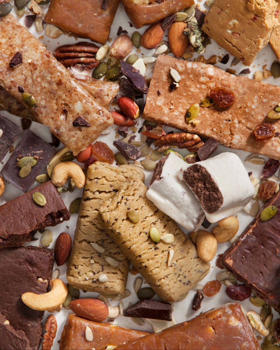 Selbstgemachte Proteinriegel mit Tasty Whey: Dein Snack für unterwegs!